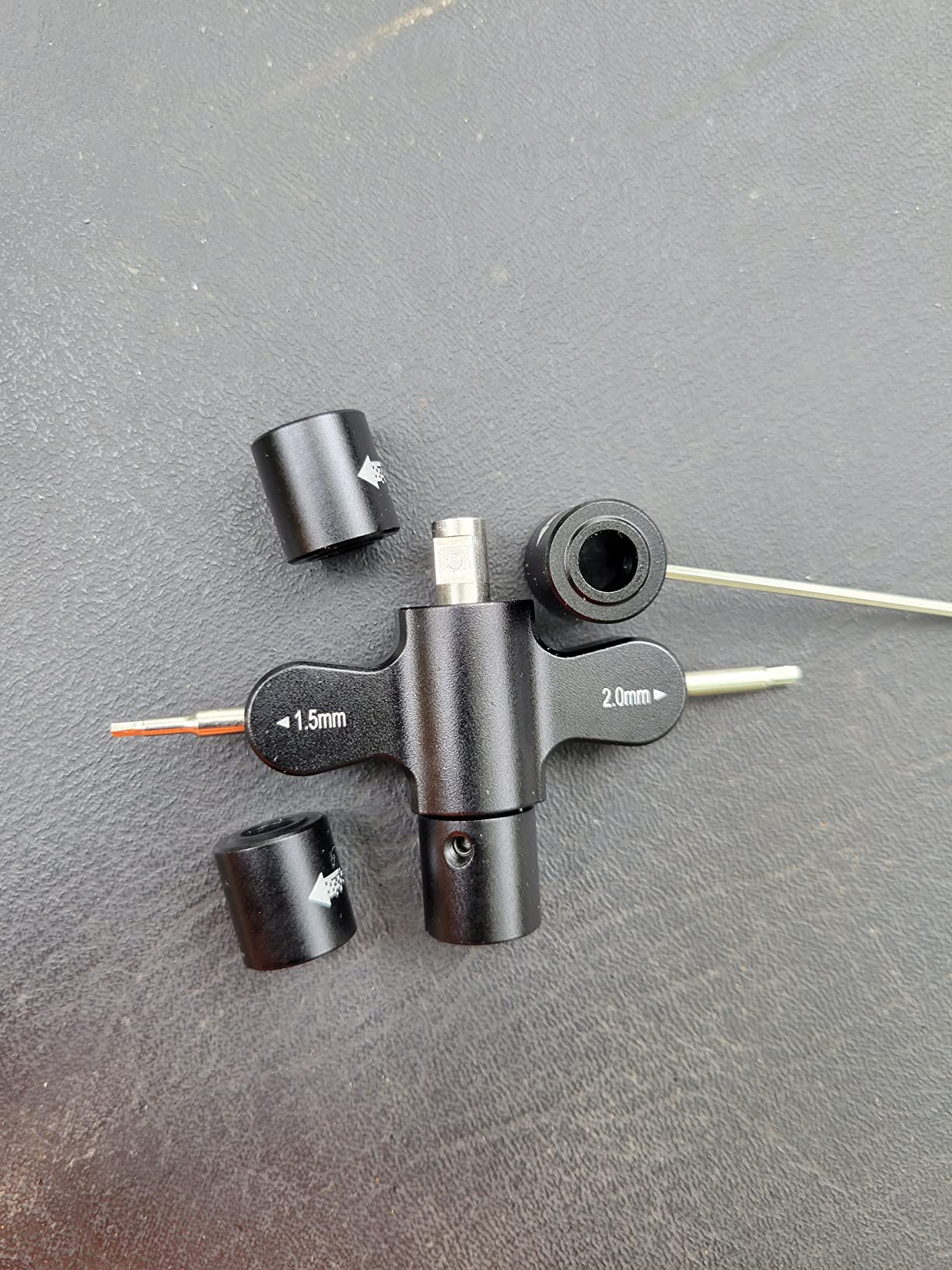 YoungRC RC Quick Release Wrench Tool M3 M5 Wrench Multifunctional Quick Release Propeller Motor Wrench Tool 1.5mm/2mm Screwdriver with Built in Bearing Tool for RC Drone FPV Racing customer photo 1