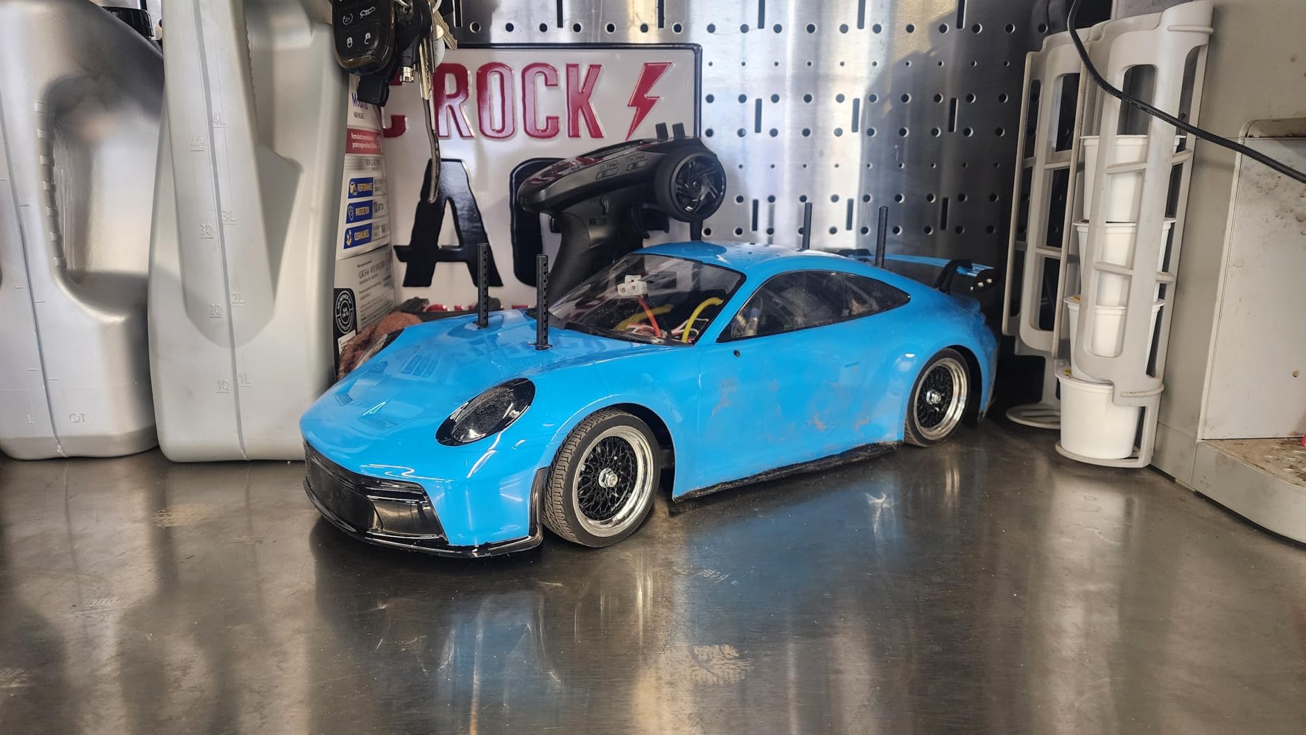Tamiya 1/10 Porsche 911 GT3 992 TT-02 On-Road Car Kit customer photo 1