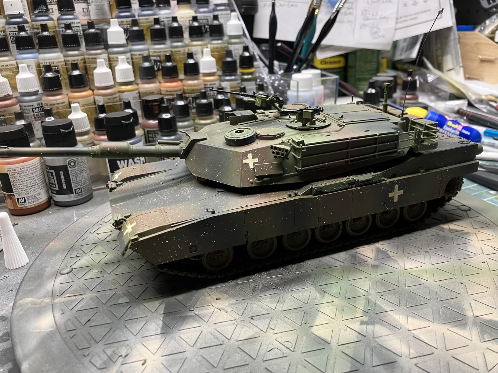 Tamiya - Model Tank U.s. M1a1 Abrams Tank Ukraine 25216| 1:35 customer photo 2