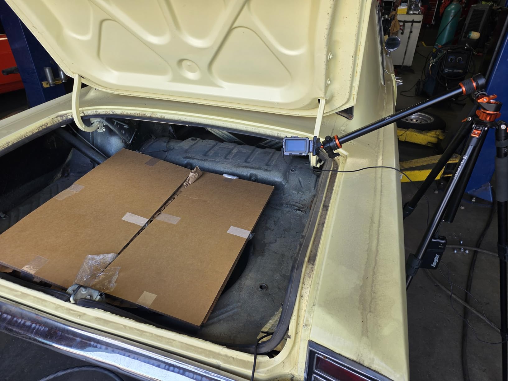 K&F CONCEPT 90''/230cm Ultra High Camera Tripod,Horizontal Overhead Shooting Flexible Travel Tripods with Metal Ball Head 10KG Load Capacity, Detachable Monopod, for Indoor and Outdoor T254A7+BH-28L customer photo 1