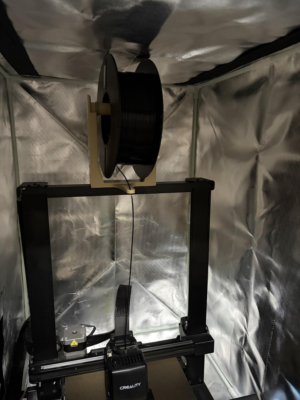 Creality Official 3D Printer Enclosure, Constant Temperature Protective Cover Fireproof Dustproof 480 * 600 * 720mm for Ender 3 V3 SE/Ender 3/Ender 3 V2/Ender 3 V2 Neo/Ender 3Pro/Ender 3Neo/Ender 3S customer photo 1