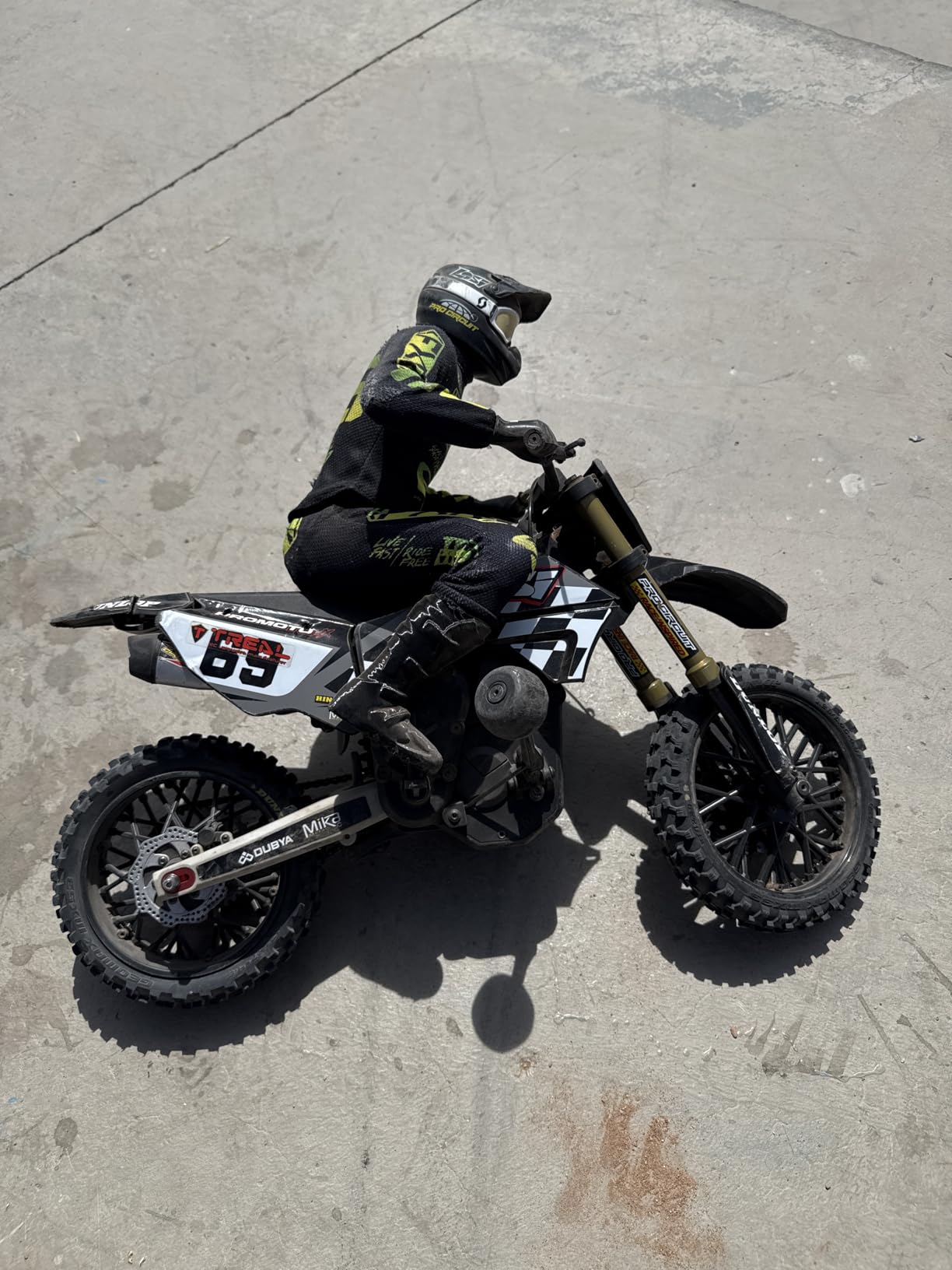 Losi Dunlop MX53 Rear Tire Mounted Black PM-MX LOS46005 RC Tire customer photo 1