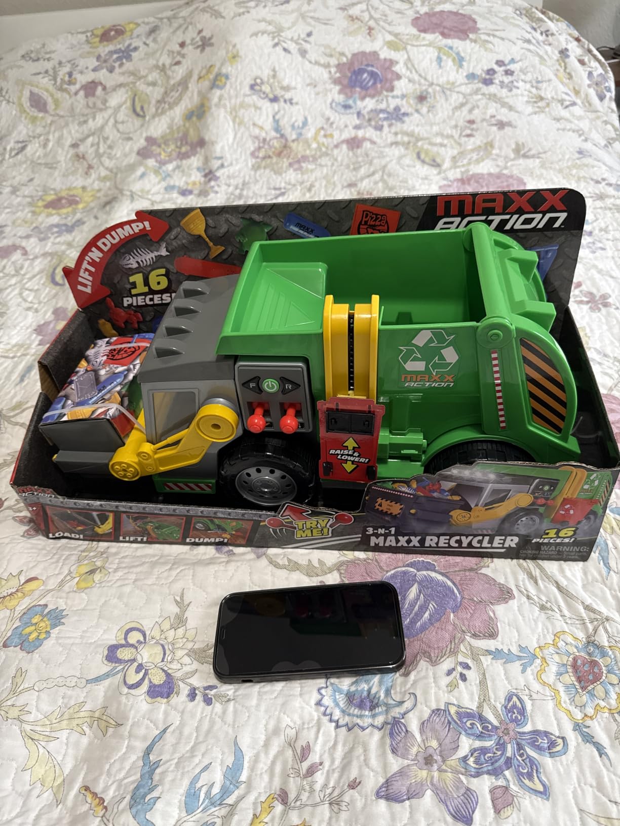 Maxx Action Large Motorized 19