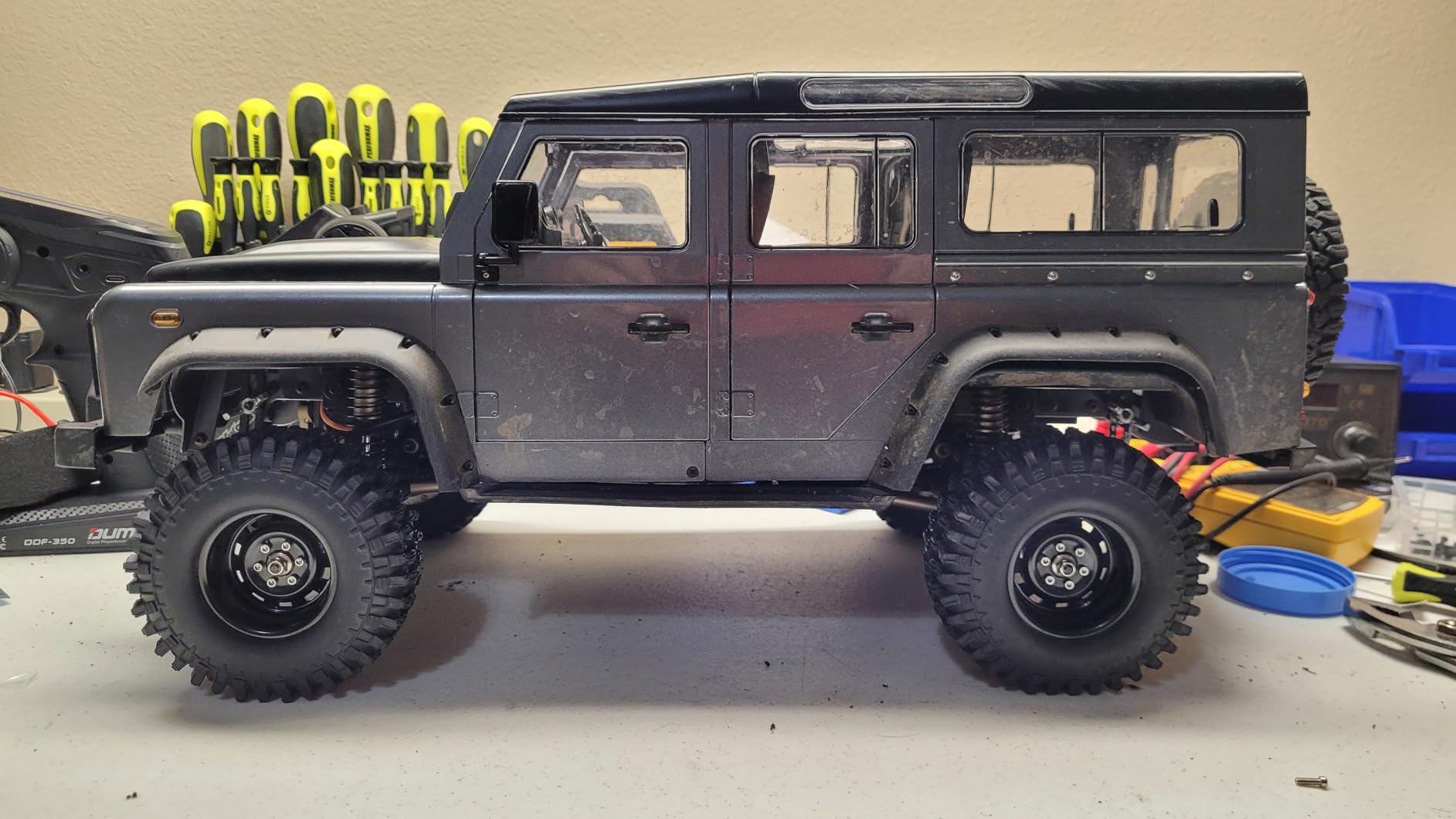 GLOBACT 1.9 Beadlock Wheels RC Wheel Hub for 1/10 TRX4 TRX6 Axial SCX10 I II III Pro Redcat RC Crawler Upgrade Accessories (4Pcs Titanium) customer photo 2