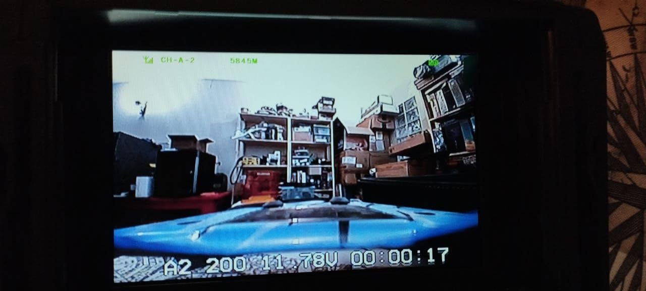 EV800D FPV Goggles with DVR - 5.8G 40CH 5 Inch Screen Build in Antenna Battery for Analog FPV Camera and Transmitter FPV Drone RC Car Hobby by Speedybee customer photo 2