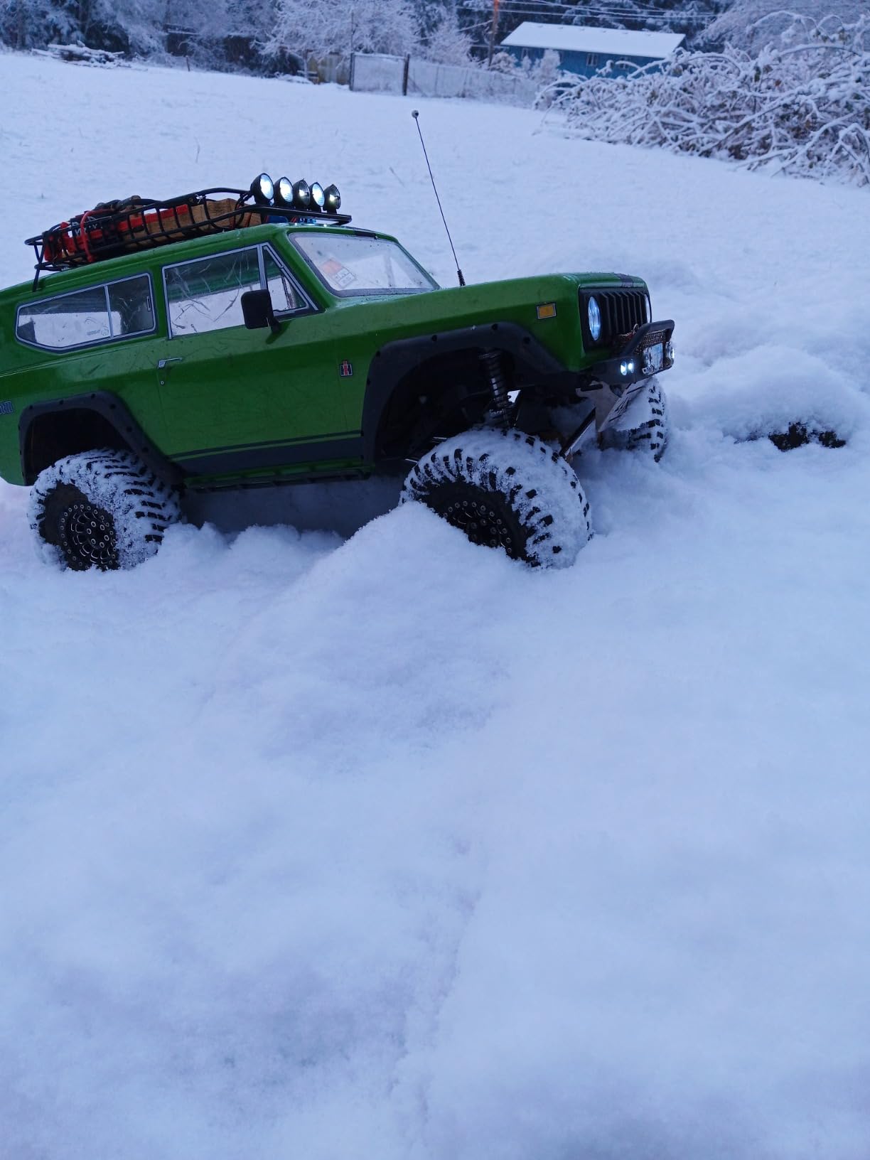 5.8G FPV Goggles with Antennas: 3 Inch Screen 5.8G 40CH Build in Battery Video Headset for Analog FPV camera and Transmitter FPV Drone RC Car Airplane RC Hobbies by Speedybee customer photo 1