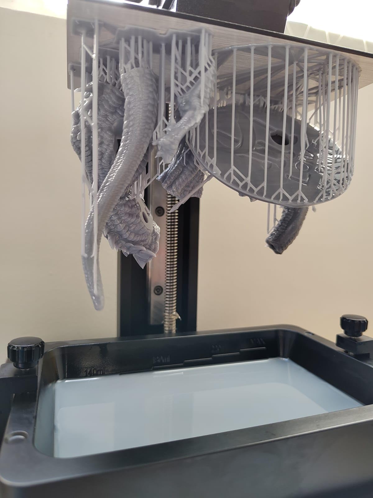 ANYCUBIC ABS-Like Resin Pro 2, Upgraded 8K 3D Printer Resin with Enhanced Strength and Toughness, High Precision, Low Odor, Wide Compatibility for All LCD Resin 3D Printers (Grey, 1kg) customer photo 1
