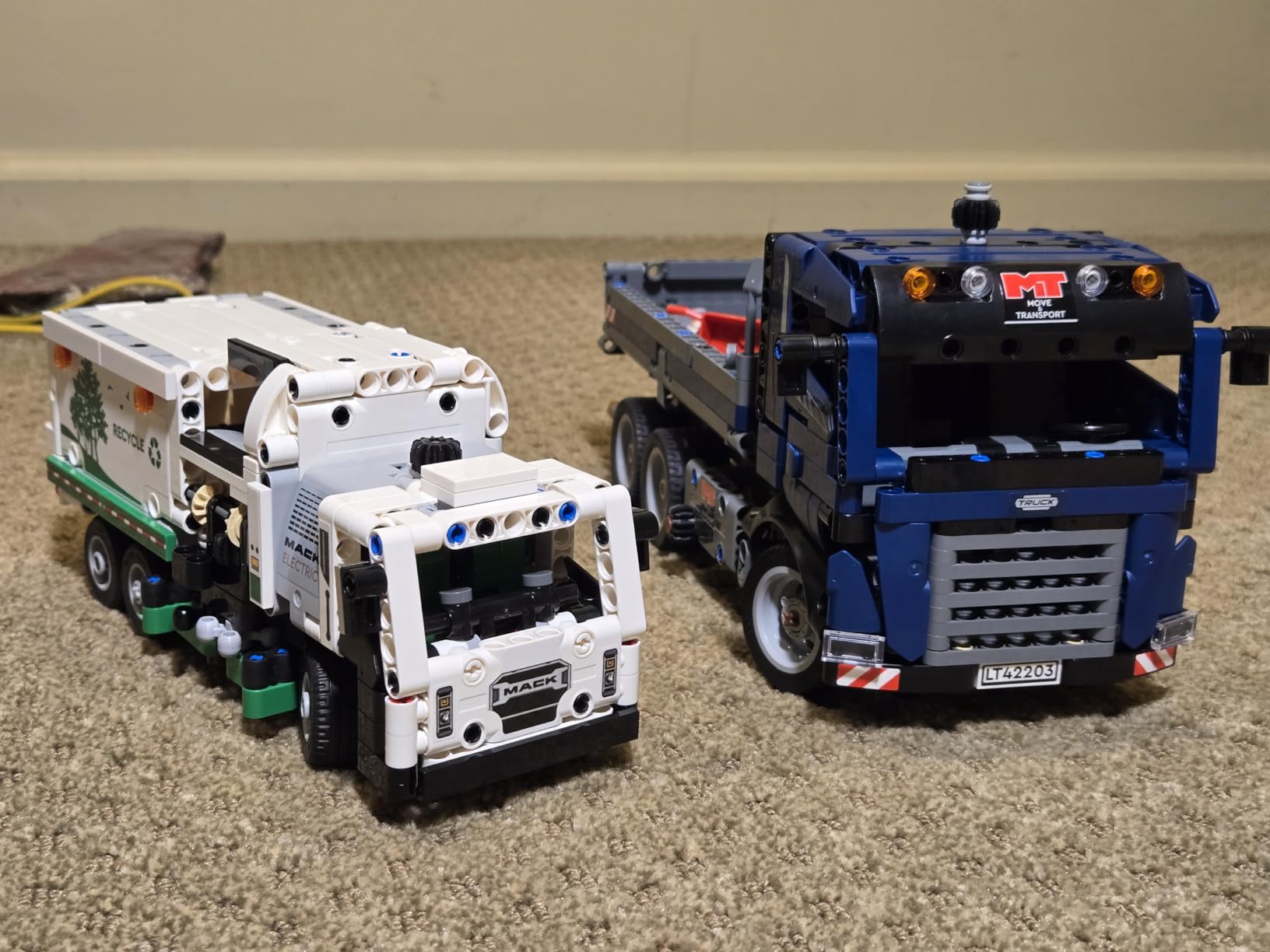 LEGO Technic Mack LR Electric Garbage Truck Toy, Buildable Kids Truck for Pretend Play, Great Gift for Boys, Girls and Kids Ages 8 and Up who Love Recycling Toys and Vehicles, 42167 customer photo 1