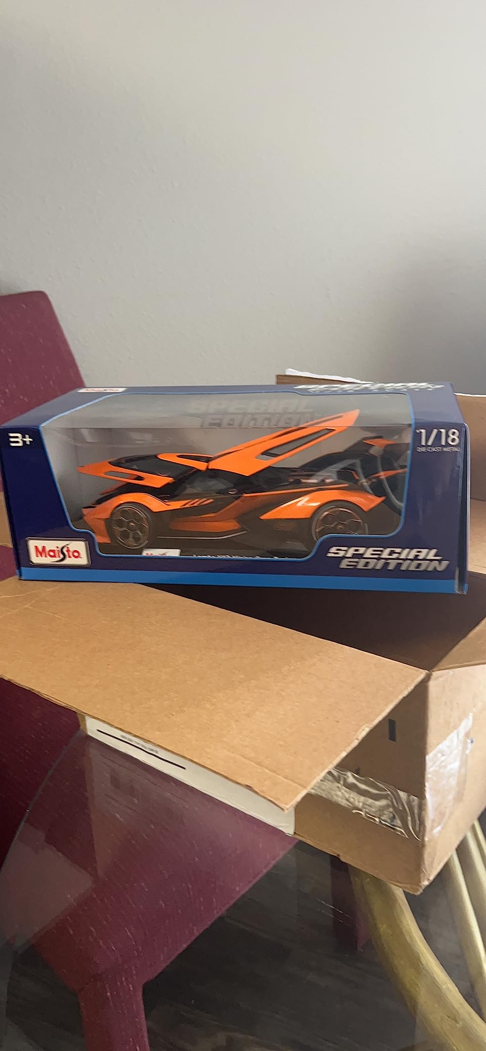 Maisto Lamborghini V12 Vision Gran Turismo Orange Metallic Special Edition 1/18 Diecast Model Car customer photo 2