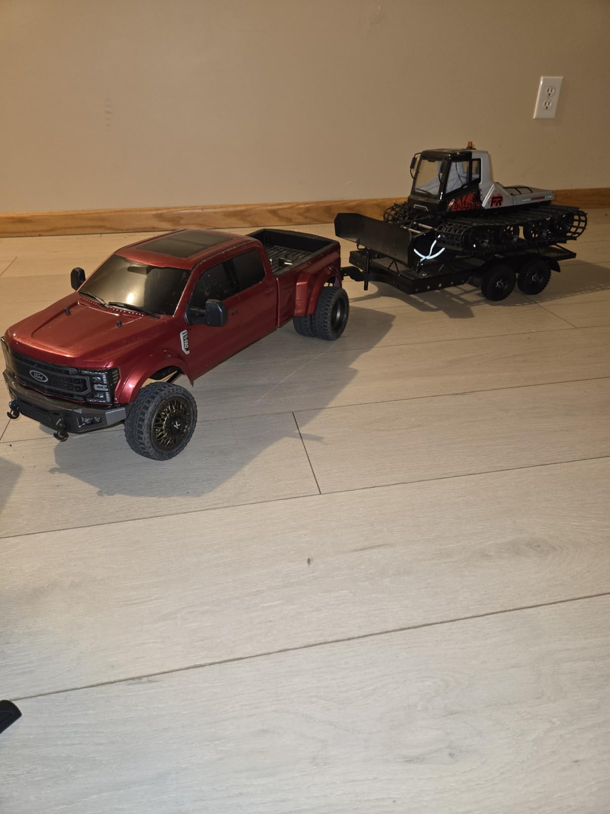 AMK Metal 1/10 Scale RC Trailer for Hauling Behind Cars with Truck Hitch and Receiver Towing Strap Builder Kit for Axial SCX10 90046 TRX4 TRX6 Gen7 Gen8 Gift customer photo 1