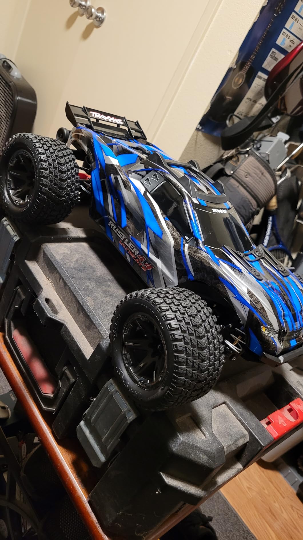 Rustler 4x4 Ultimate VXL Blue 1/10 RTR - 67097-4 customer photo 1