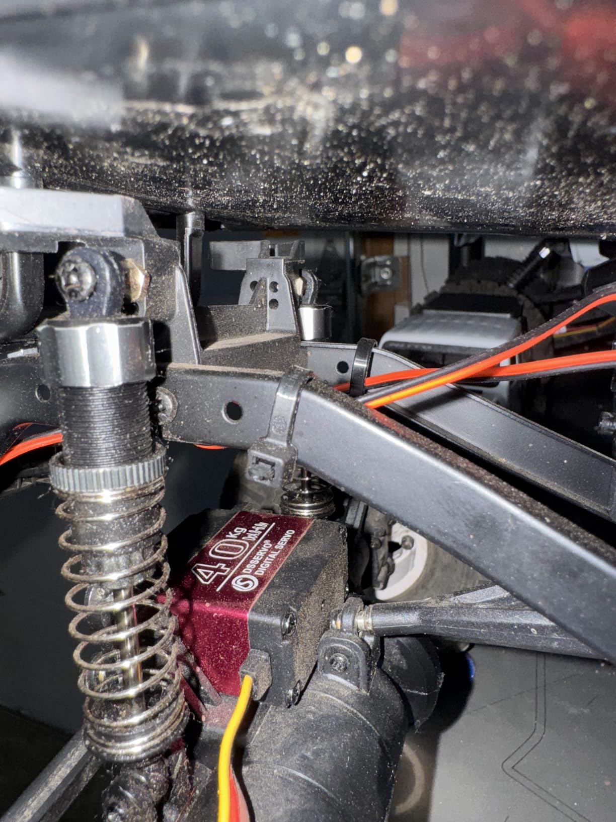 2 Pack High Torque 40KG Digital Servo, DS3240MG Full Metal Stainless Steel Gear Waterproof Steering RC Servo, for 1/8 1/10 Scale RC Car Crawler Buggy Airplane Control Angle 180° customer photo 1