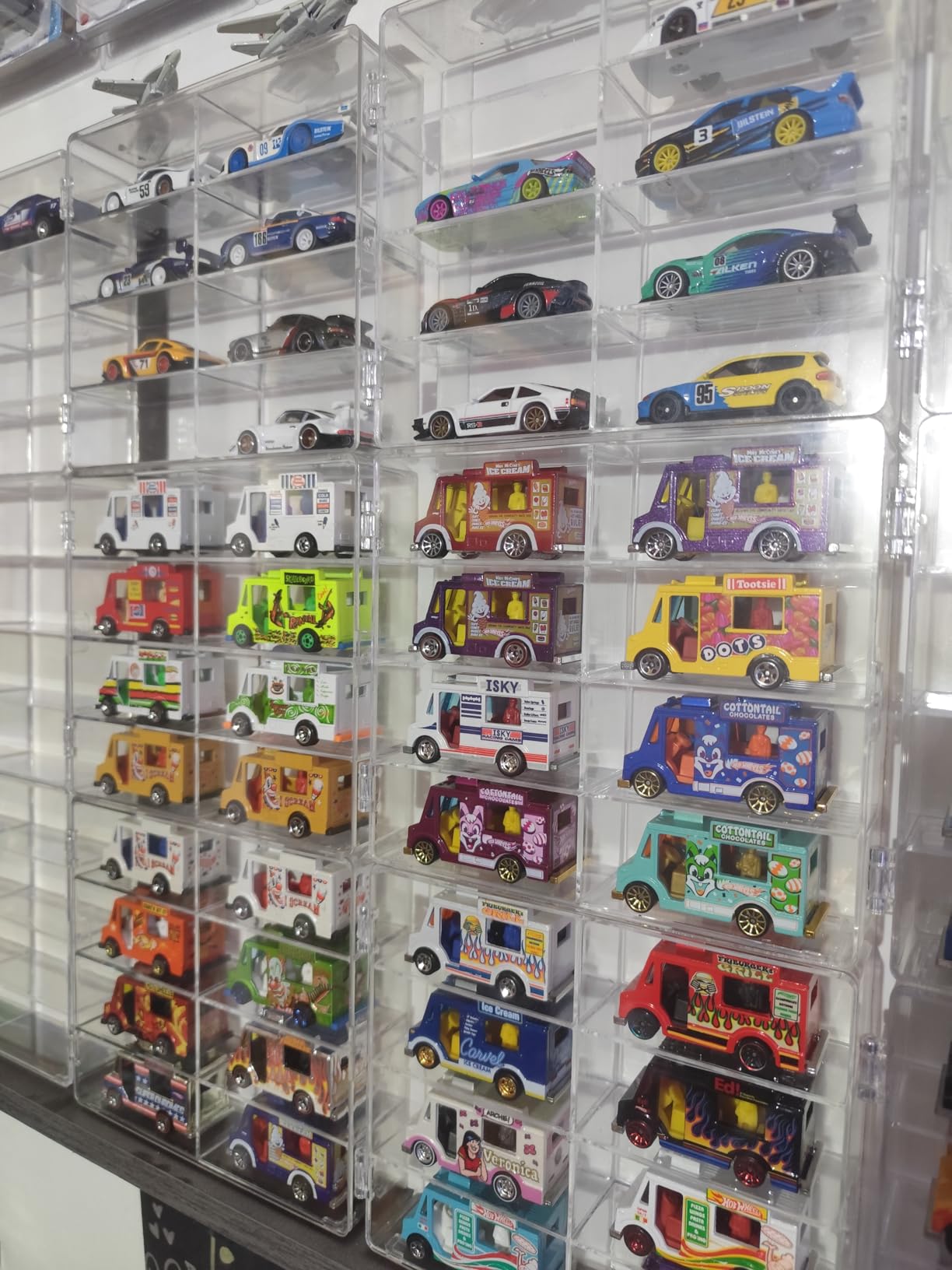 1/64 Scale Matchbox Wheels Toy Car Display Case Holds 32 Toy Cars Storage Organizer, Clear Display Box with Clear Snap-On Dust Cover 6.5 X 7.5 X 1.6 Inches 4 Pack customer photo 2