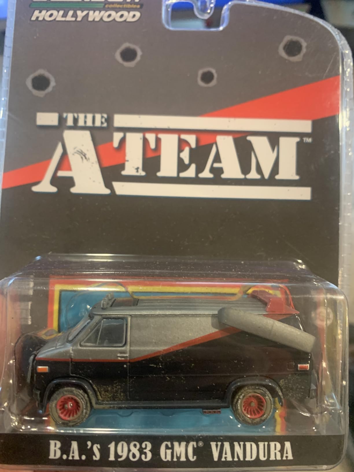 Greenlight 1983 Vandura Van (B.A.'s) Black and Silver with Red Stripe (Dirty Version) The A-Team TV Series Hollywood Special Edition 1/64 Diecast Model Car customer photo 2