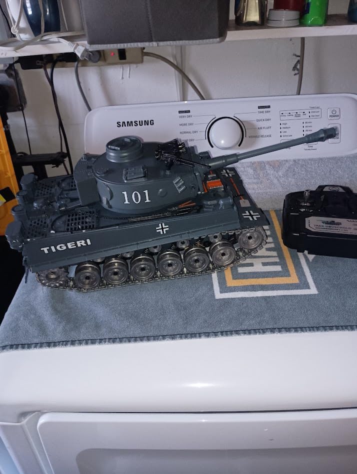 Supdex RC Tank, 1:18 Alloy Metal German Tiger I Remote Control Army Model Toys customer photo 2