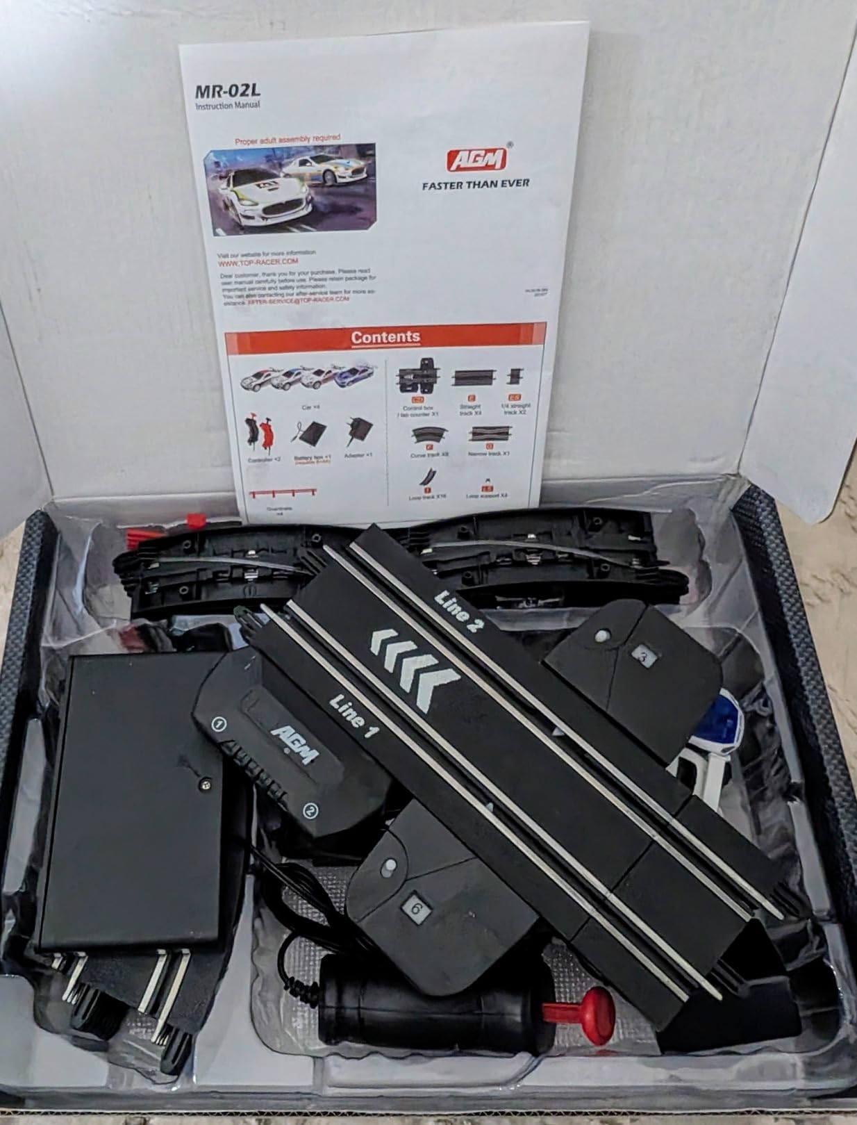 AGM MASETCH Slot Car Racing Track Set with 4 Unique Slot Cars, Battery Powered or Electric Car Track, Gift Toys for Boys Girls 4-12 Years Old customer photo 2