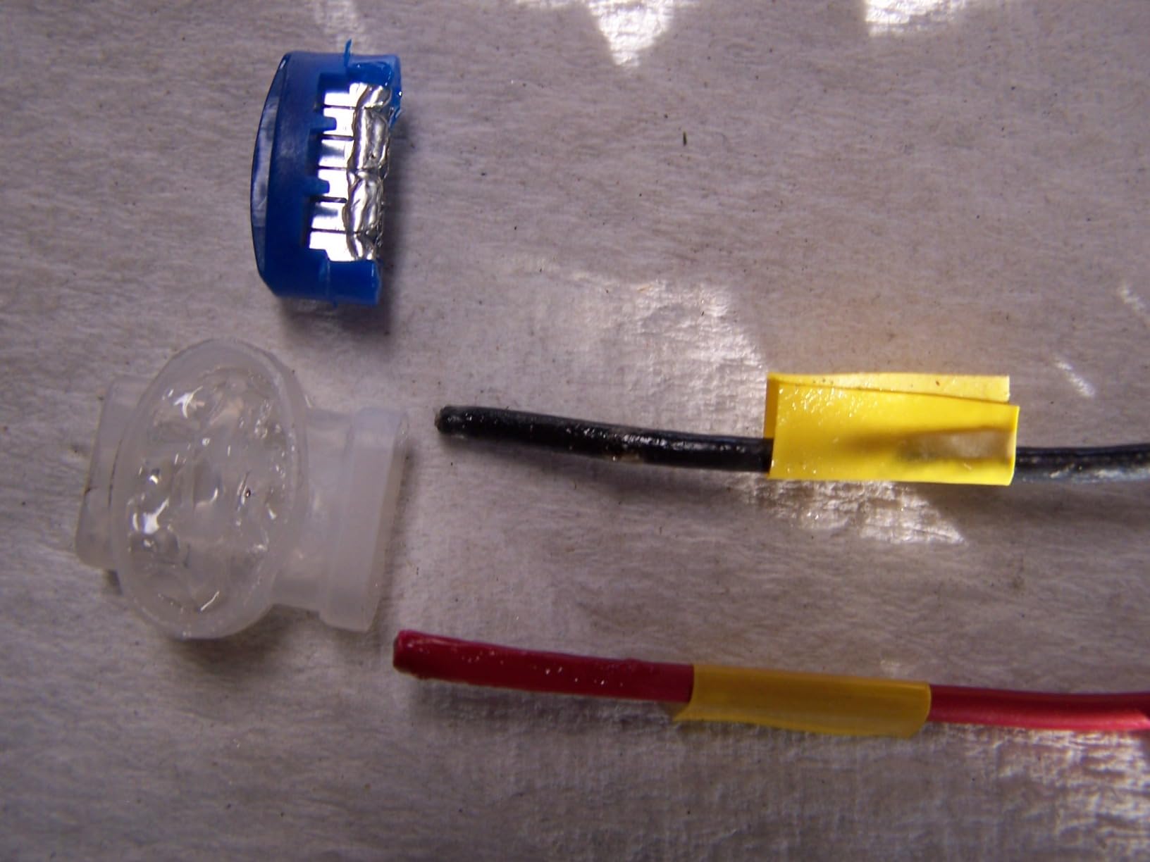 GWHOLE 10PCS 3-Way Wire Connectors, Waterproof Electrical IDC 314-BOX Cable Connectors Outdoor Quick Splice Repair for 22-14AGW Wires Robotic Lawn Mower Irrigation Landscape Lighting customer photo 1