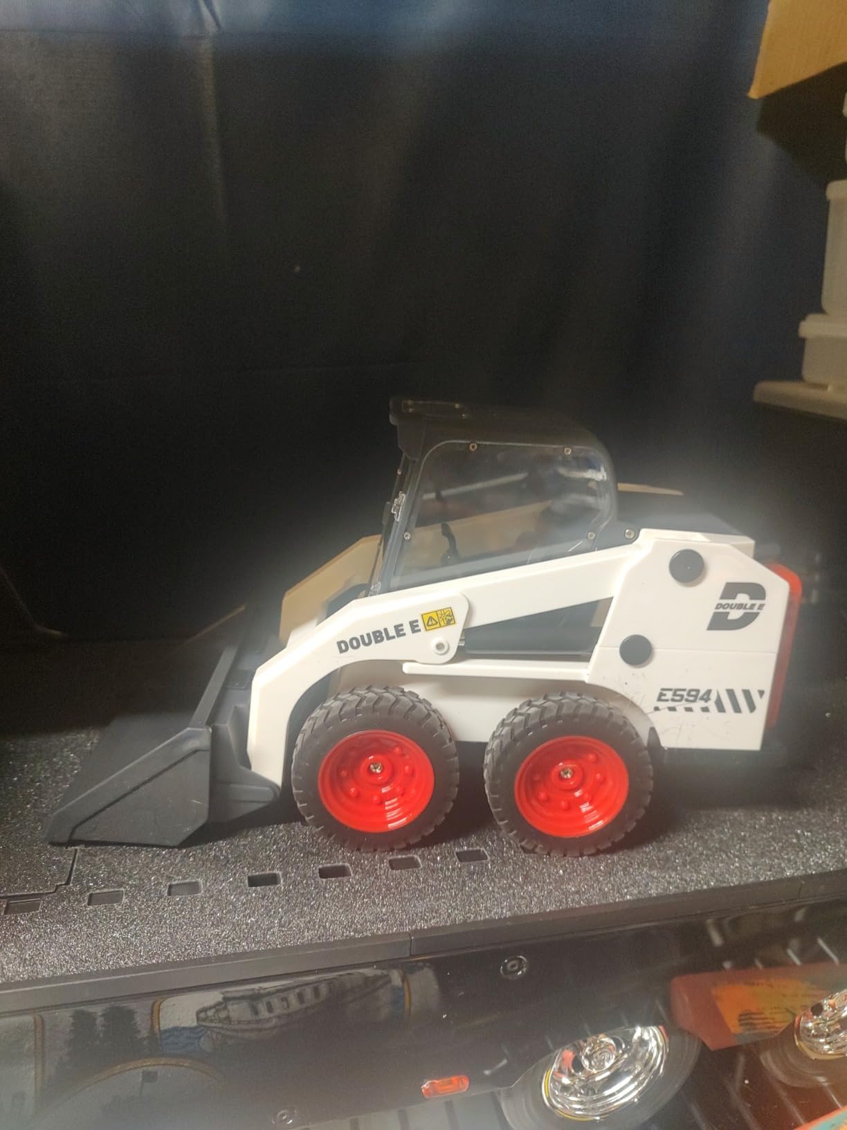 RC Skid Steer Loader 1/14 11 Channel Remote Control Bulldozer Crawler with Lights Sound 2.4G Full Function RC Front Loader Tractor Excavator Toys Construction Vehicle Engineering Truck customer photo 1