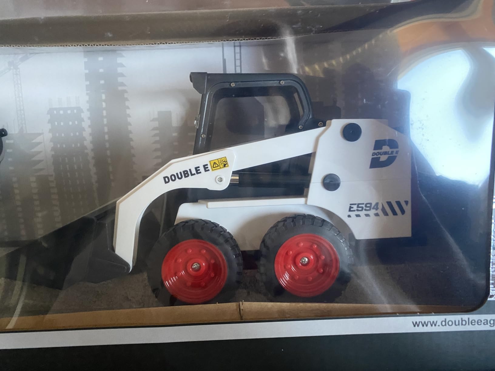 RC Skid Steer Loader 1/14 11 Channel Remote Control Bulldozer Crawler with Lights Sound 2.4G Full Function RC Front Loader Tractor Excavator Toys Construction Vehicle Engineering Truck customer photo 2