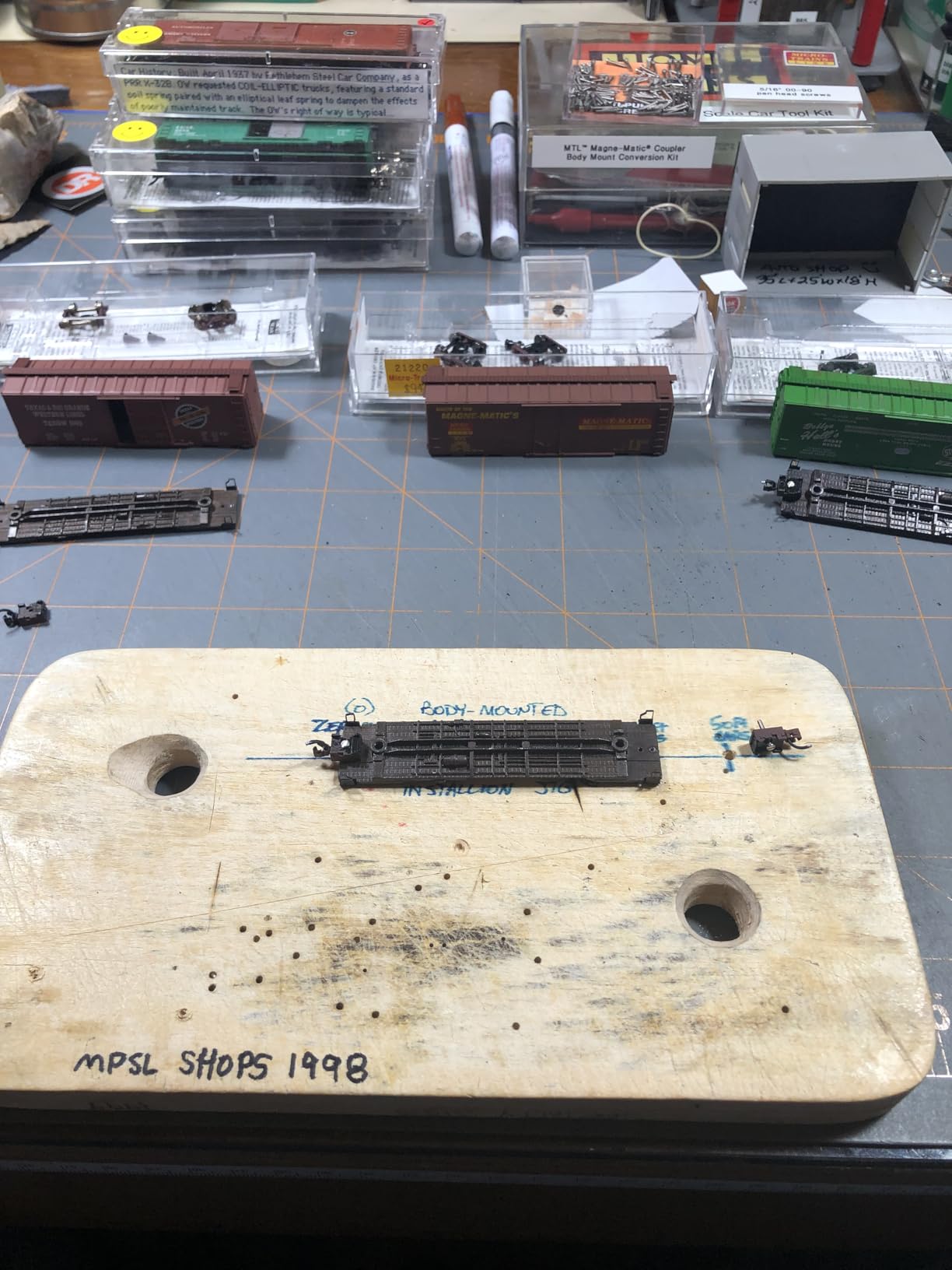 Honoson 20 Pcs Sanding Sticks for Plastic Models 3D Print Polishing Sticks Assorted Metal and Wood Sanding Tools (Low Grits and High Grits,Double Angle Shape) customer photo 1