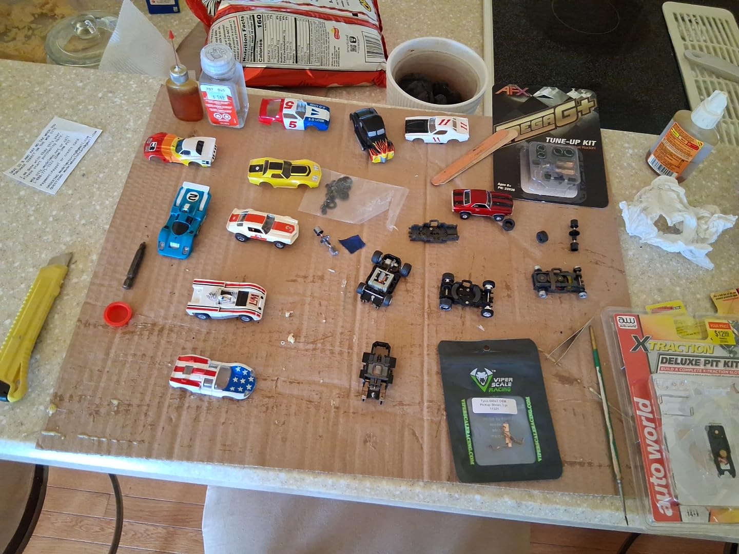 20 Urethane Tires For AFX Aurora Front and Rear HO Slot Car Magna-Traction customer photo 1