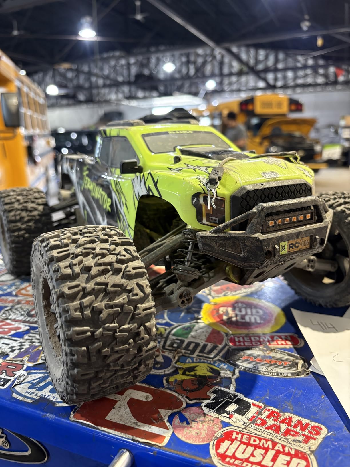 AMORIL 1/10 RTR Brushless Fast RC Cars for Adults, Max 50mph Hobby Electric Off-Road Monster Truck, Waterproof High Speed RC Car 4WD Remote Control Car with 3S Lipo, Green customer photo 2