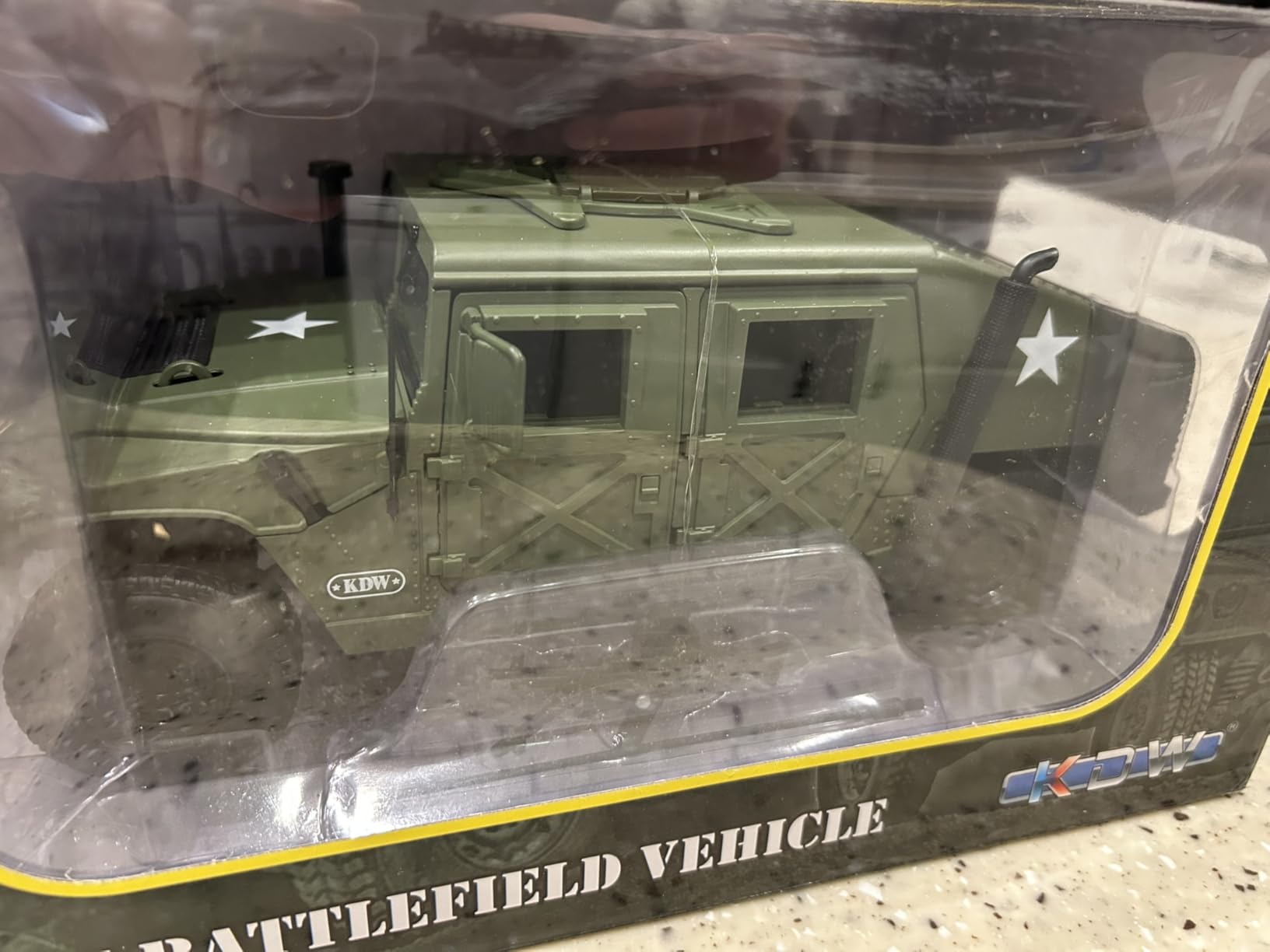 1/18 Hummer H1 Vehicle Model Military Truck Off Road Vehicle Diecast Metal Model Kit Armored Car Military Multifunctional Truck Armored Car Miniature for Adults Collection or Gift customer photo 1
