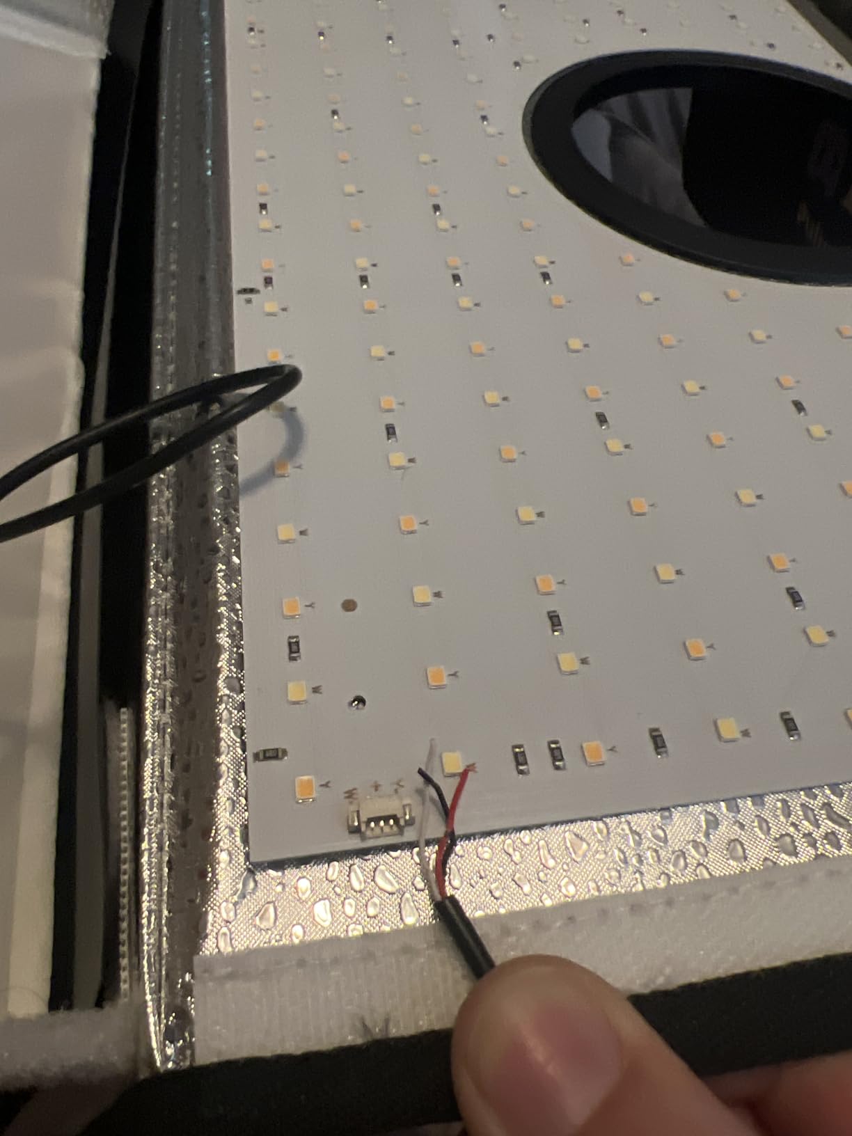 PULUZ Light Box Photography, 24x24 inch Large Photo Studio Light Box, Professional Dimmable Photo Booth with 120 LED Lights & 6 Backdrops for Jewelry and Food Items Product Photography customer photo 1