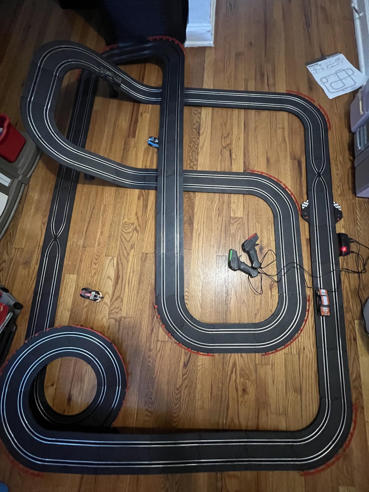 Slot Car Racing Track for Kids 1:43 Electric Powered 40Ft Big Race Tracks Set with 4 Cars and 2 Hand Controllers, Gift Toys for Boys Girls Children 6,7,8,9,10 Years Old customer photo 1