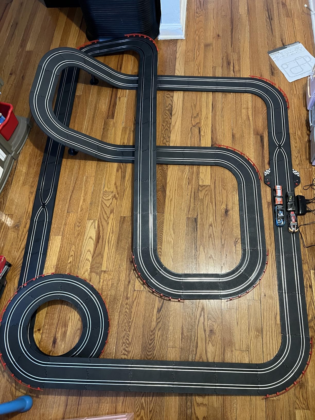 Slot Car Racing Track for Kids 1:43 Electric Powered 40Ft Big Race Tracks Set with 4 Cars and 2 Hand Controllers, Gift Toys for Boys Girls Children 6,7,8,9,10 Years Old customer photo 2