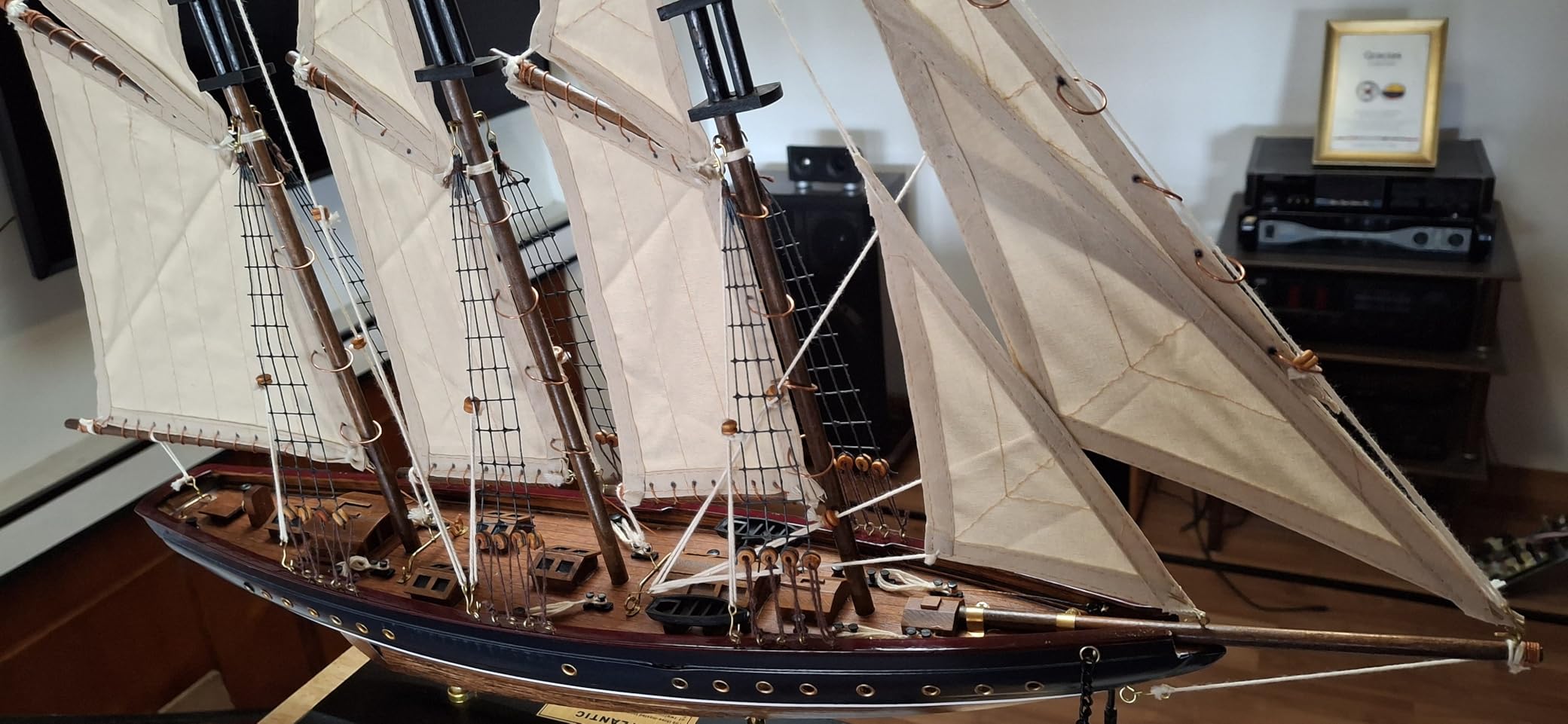 SAILINGSTORY Wooden Sailboat Model Ship Sailboat Decor 24