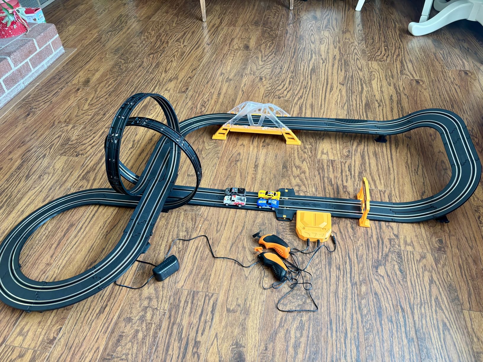 Slot Car Race Track Sets with 4 Slot Cars, Electric Race Car Track Include Slope Circular Overpass Track, Dual Racing Game Featuring Flash Bridge and Pendulum, Gifts Toys for Boys Kids Age 6 7 8-12 customer photo 1