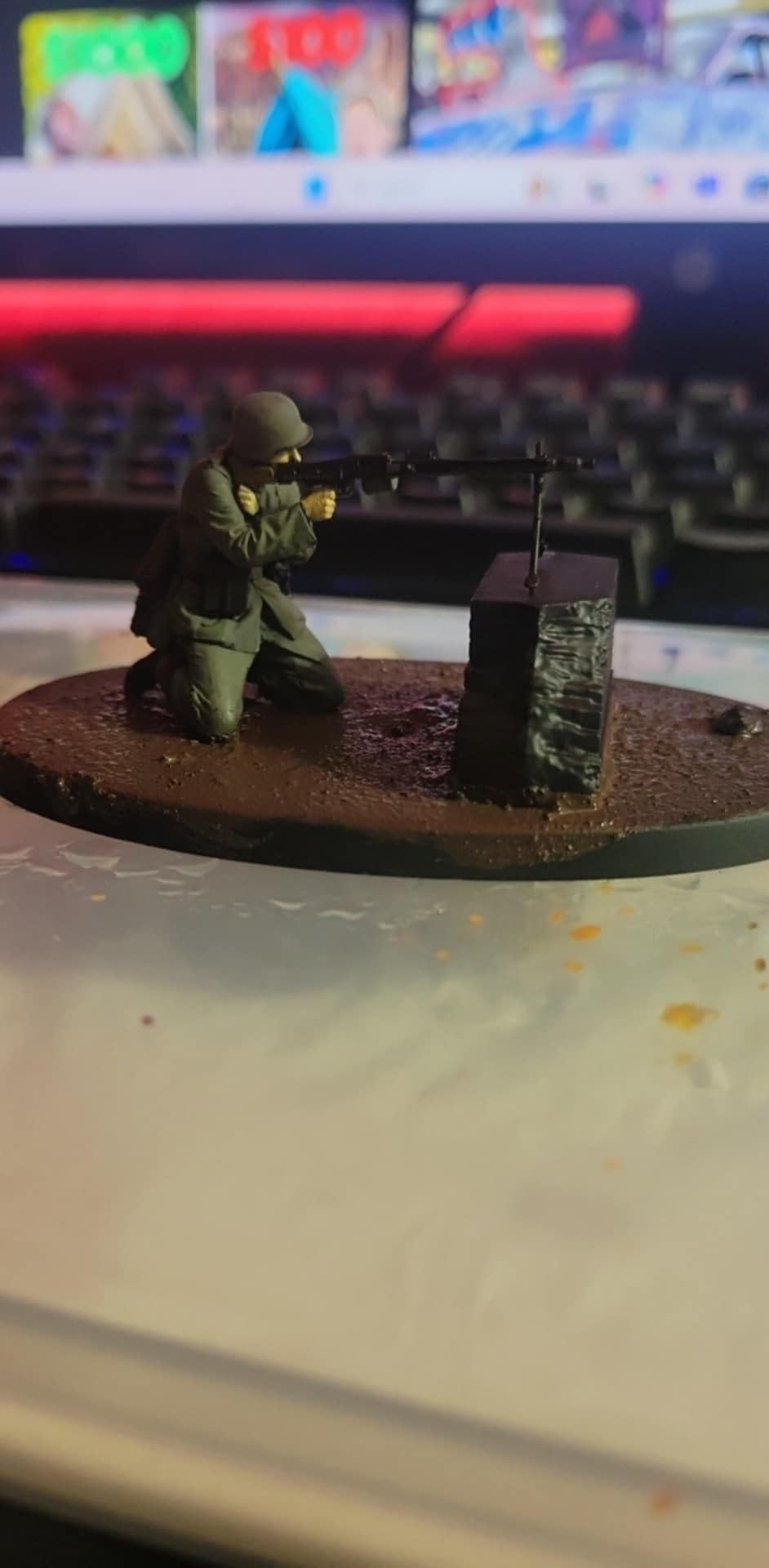 Tamiya 35386 1:35 Figure Set German MG Troops (5) with WW2 Faithful Replica customer photo 1