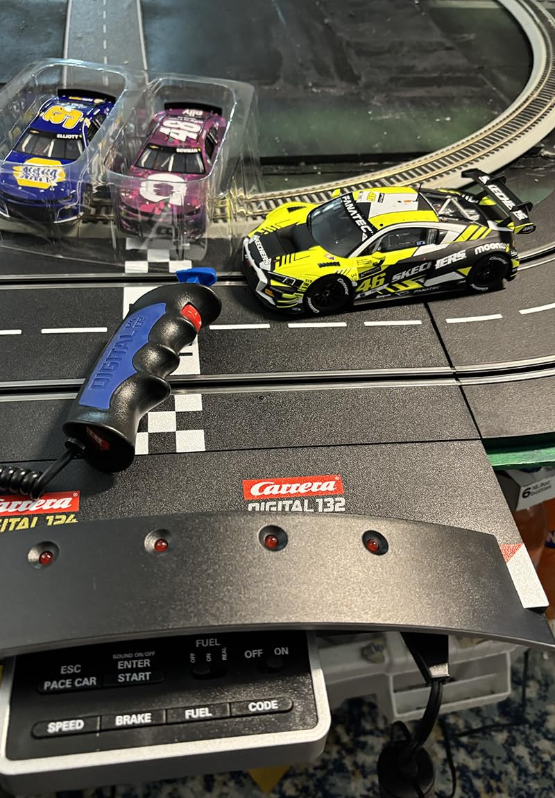 Carrera Digital 132 Electric Slot Car Racing Track Set Includes Two Cars & Two Wireless Speed Controllers, D132 Pole to Podium customer photo 1
