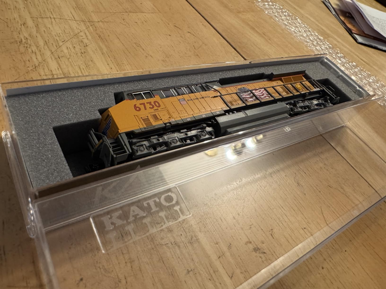 Kato USA, Inc. (N) AC4400CW Union Pacific #6730 - N Scale customer photo 1