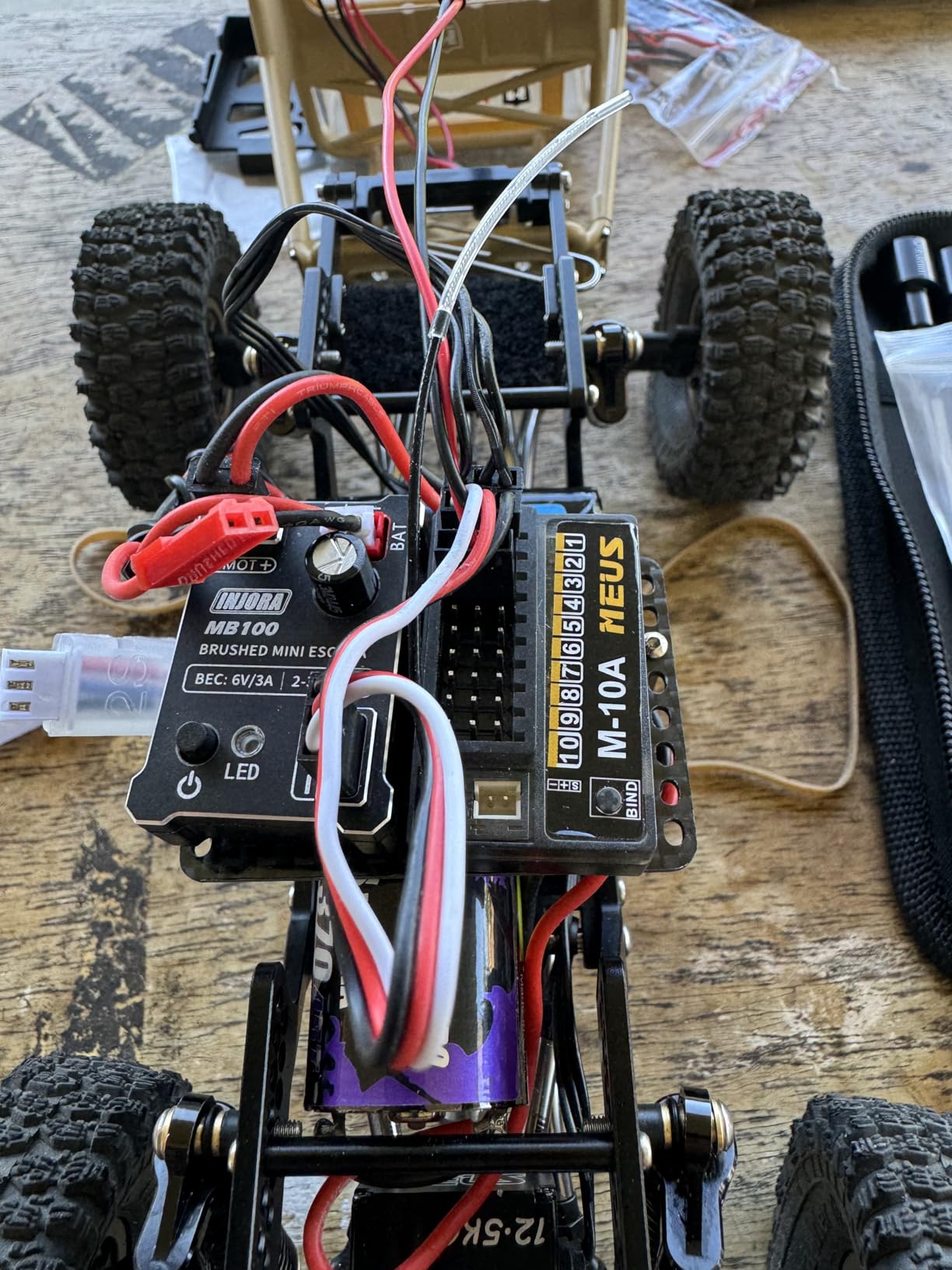 INJORA Battery ESC Receiver Tray Double Decker Carbon Fiber Plate for 1/18 RC Crawler TRX4M customer photo 1