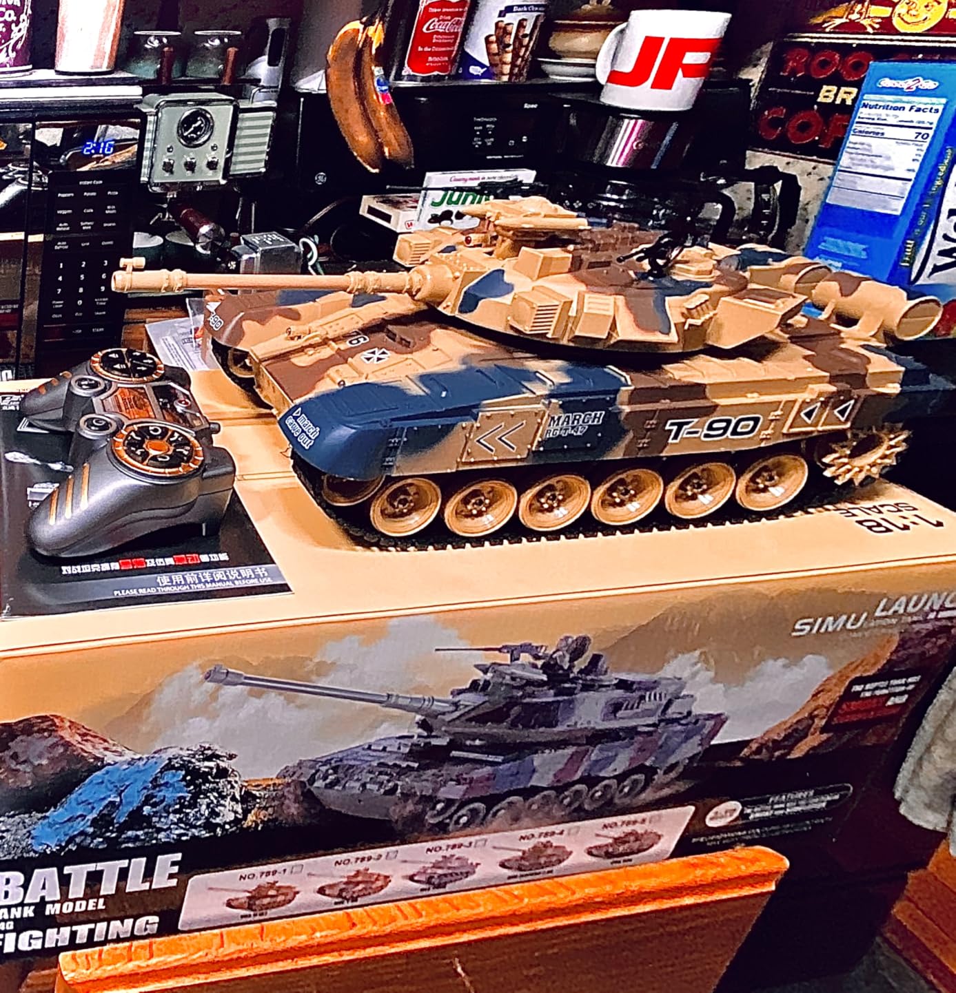 1/18 US M1A2 Army Tank, 2.4GHz Remote Control Model Toys, Smoke & Sound & LED Lights & Recoil Effects. RC Tank Perfect Collectible, 6+ Gift Kids and Adults customer photo 1