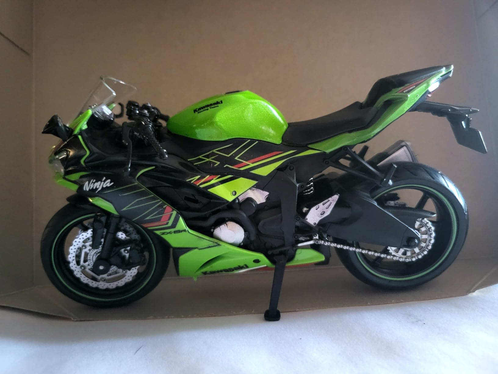 1:12 Motorcycle Model Toy for Kawasaki Ninja ZX-6R Metal Die-cast with Plastic customer photo 2