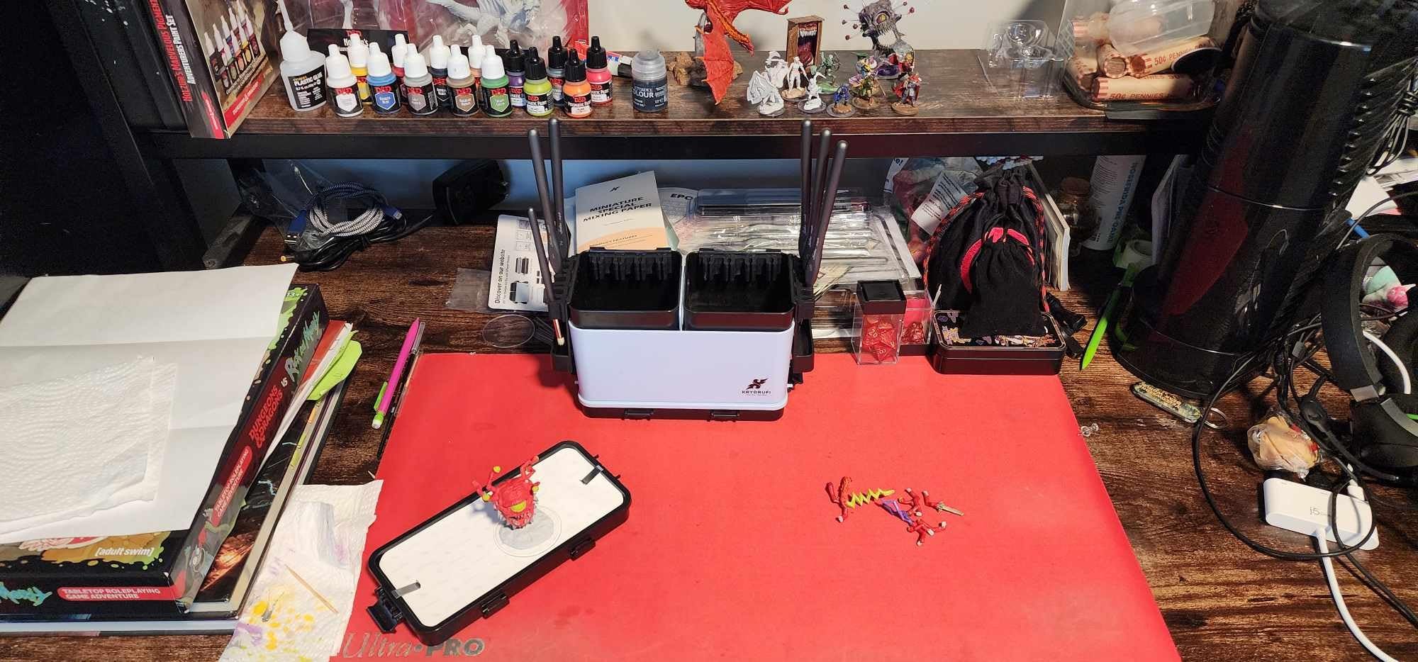 Portable All-in-One Modular Painting Station with Paint Brush Cleaner and Holders, Wet Paint Palette Tray with Lid for Miniature Painting and Acrylic Paints customer photo 2