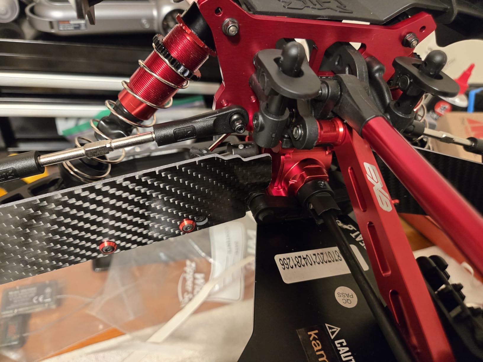 QUE-T Carbon Fiber Rear A-Arms Mudguard Fender Flares Mud Flaps for ARRMA 1/8 KRATON 6S EXB RC Car customer photo 1