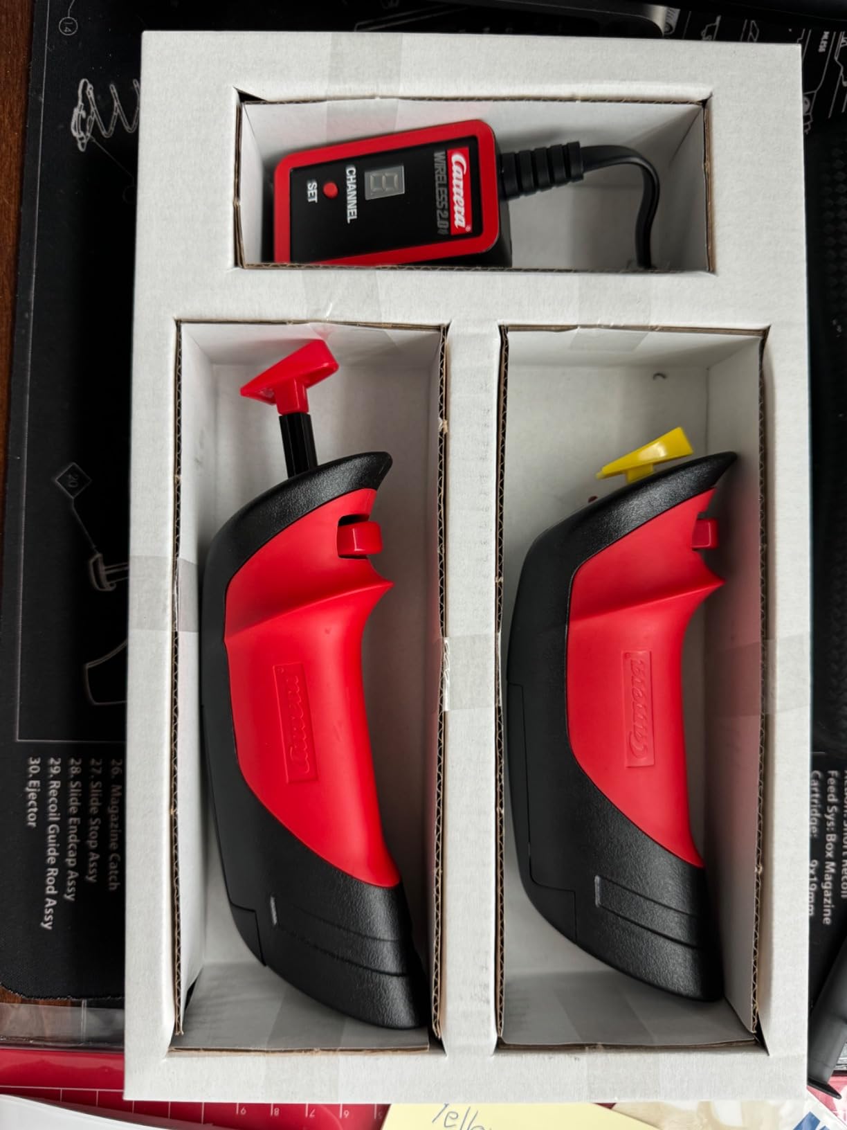 Carrera 10120 Wireless 2.0 Duo Controllers and Receiver for Digital 132, Digital 124 Slot Car Race Tracks customer photo 2