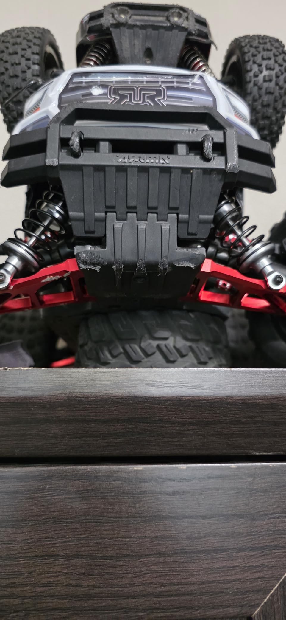 2PCS 1/10 RC Car Aluminum Front Shocks Update Parts Compatible with Arrma 1/10 Typhon 3S/2S Granite 4x4 Bigrock Senton Shock Absorber Assembled, Replacement of AR330550 customer photo 1