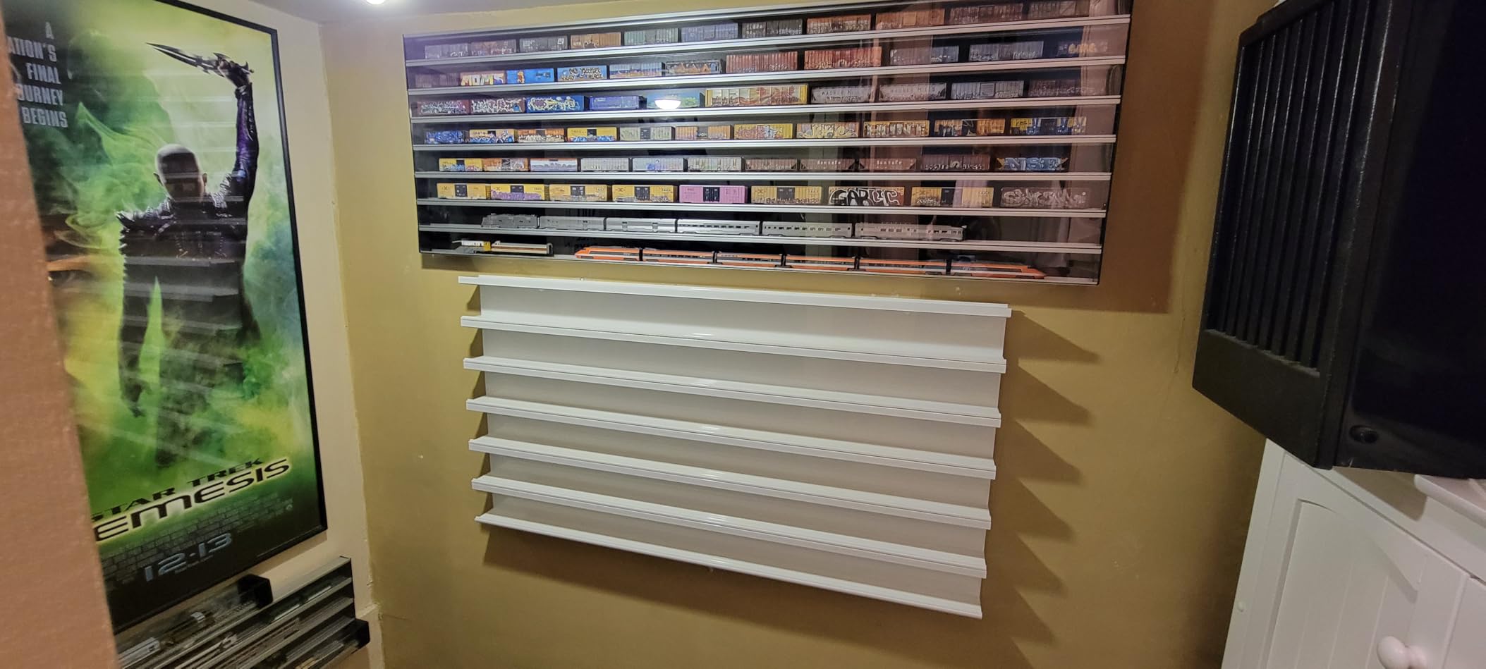 HO Scale Model Train Display Case Wall Rack with 6 Shelves Organizer Storage Cabinet Wall Mount (L3: 58.26inch) customer photo 2