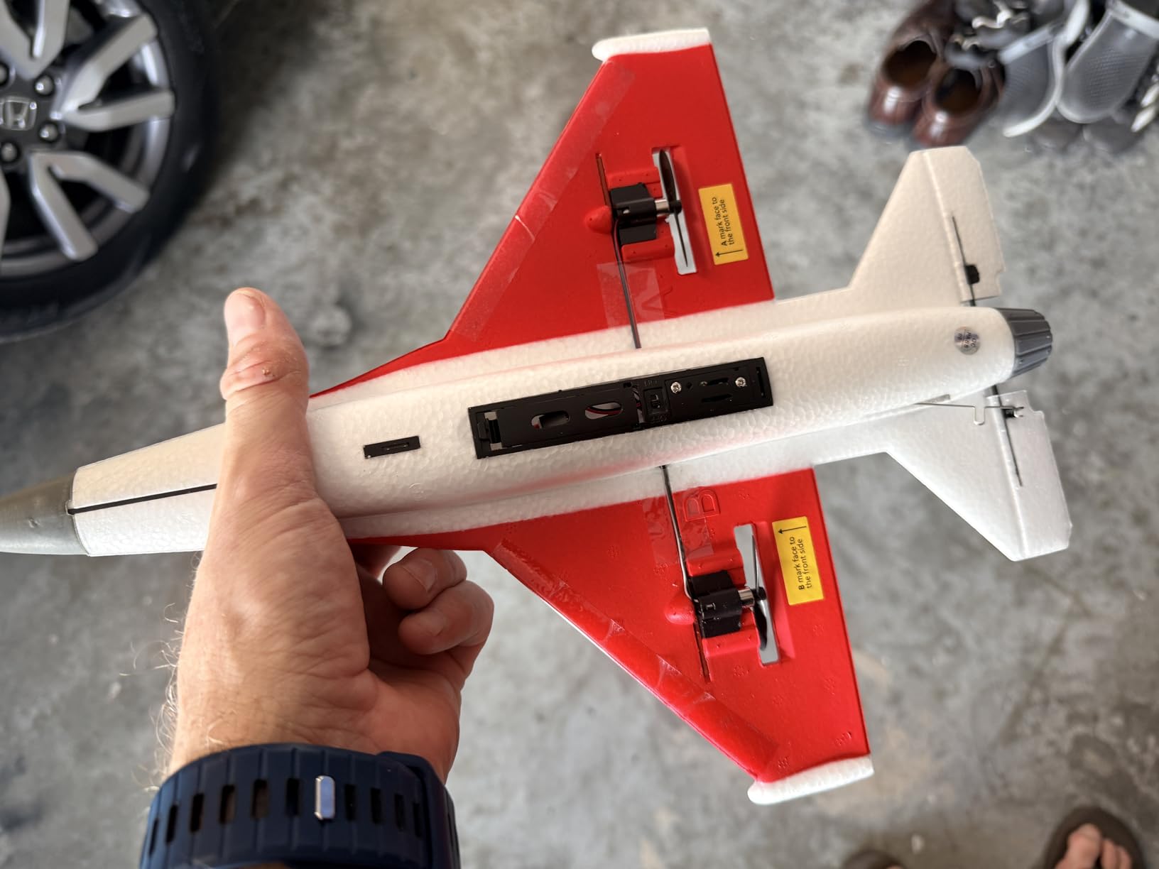 VOLANTEXRC RC Plane 3 Channel Remote Control Airplane Fighter Toys, 2.4GHz 6-axis Gyro Stabilizer RTF Glider Aircraft Plane, Easy to Fly for Adults Beginners (P-51D Mustang) customer photo 1