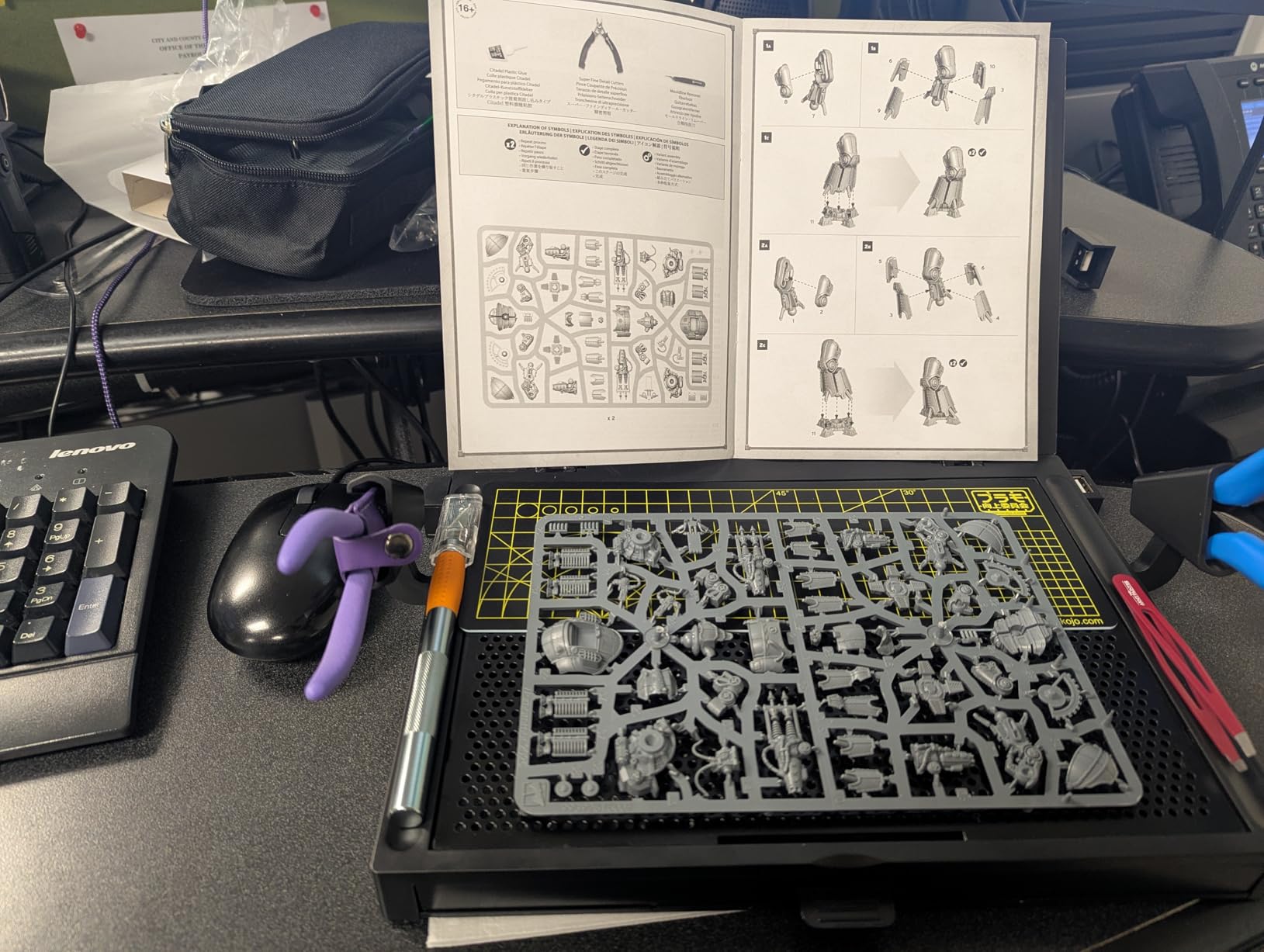 MWK-18 Model Assembly Gundam Model kitsTable Basic, Portable Model Building, Assembly, Cutting Worktable, Work Table with Movable Drawer, Dual Craft Cut Mat, Easy Folds for Storage customer photo 2