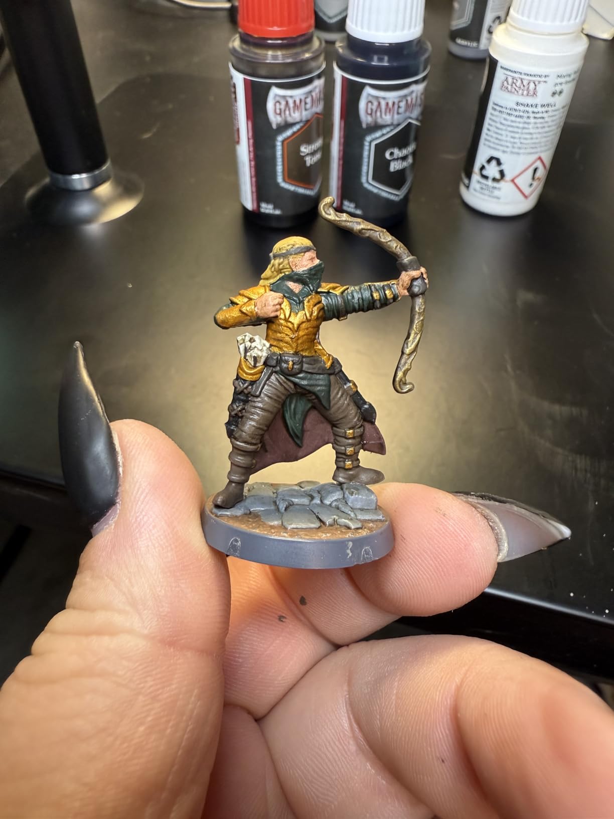The Army Painter, GameMaster: Adventure Starter Role-playing Paint Set, 15 x 18ml Warpaints Fanatic Acrylic paints, incl. a Brush-On Primer, 5 FREE Miniatures & 1 Brush - For Warhammer & Dnd customer photo 2
