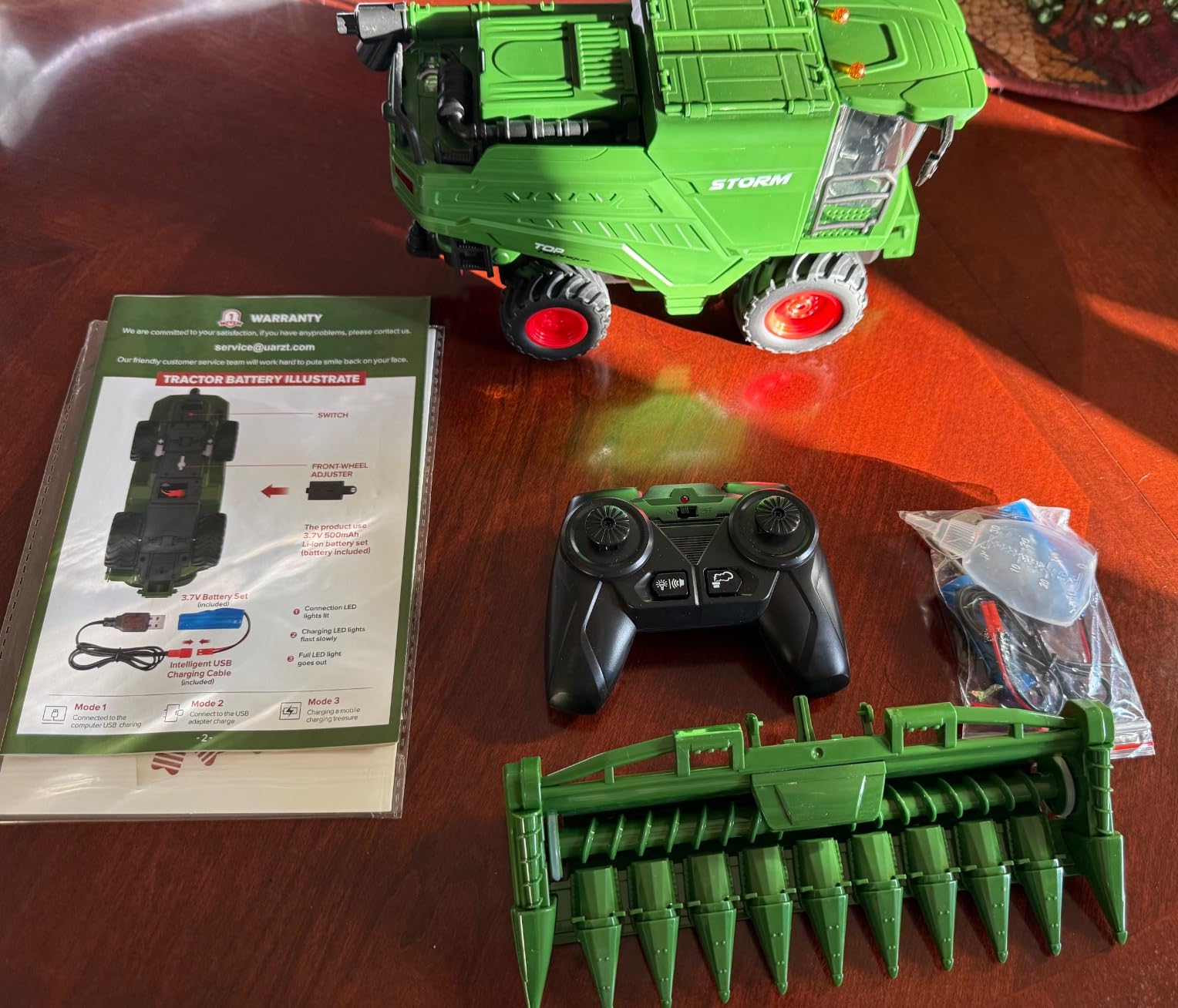 Uarzt Remote Control Combine Harvester Tractor Toy with Corn Head, RC Tractor Toys for Kids 3+, Light/Spray/Sound/1/24 Scale, Farm Toy Combine Harvester for Kids, Christmas Birthday Gift customer photo 1