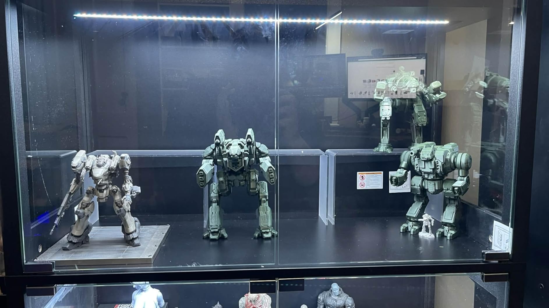 BROTTAR Display Cabinet with Glass Doors, 4-Tier Curio Cabinet with 3 Color Lights for Collectibles, Glass Display Case with Human Body Sensor, Bookcase with 4 Shelves, Storage Cabinets, Black customer photo 1