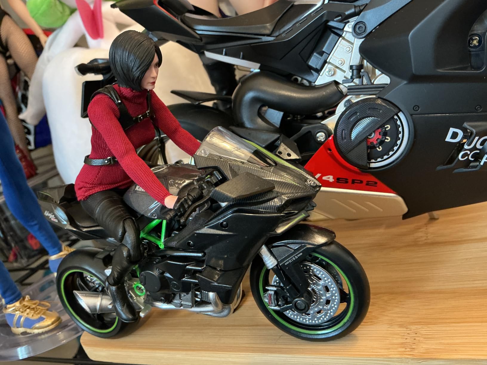 Compatible for 1:12 Kawasaki Ninja H2R Motorcycle Model Toy Die-cast Metal Mini Motorbike Toy for Boys and Adults Black Moto Model Collectible Gift customer photo 1