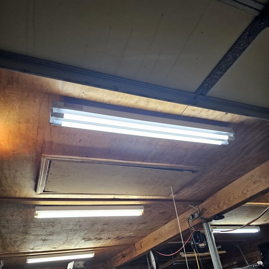 JESLED 20-Pack T8 LED Tube Lights 4Ft, 14W 2450LM 4000K, Single or Double End Powered, Plug and Play or Ballast Bypass, Type A+B 4 Foot T10 T12 Fluorescent Bulbs Replacement, Frosted customer photo 2